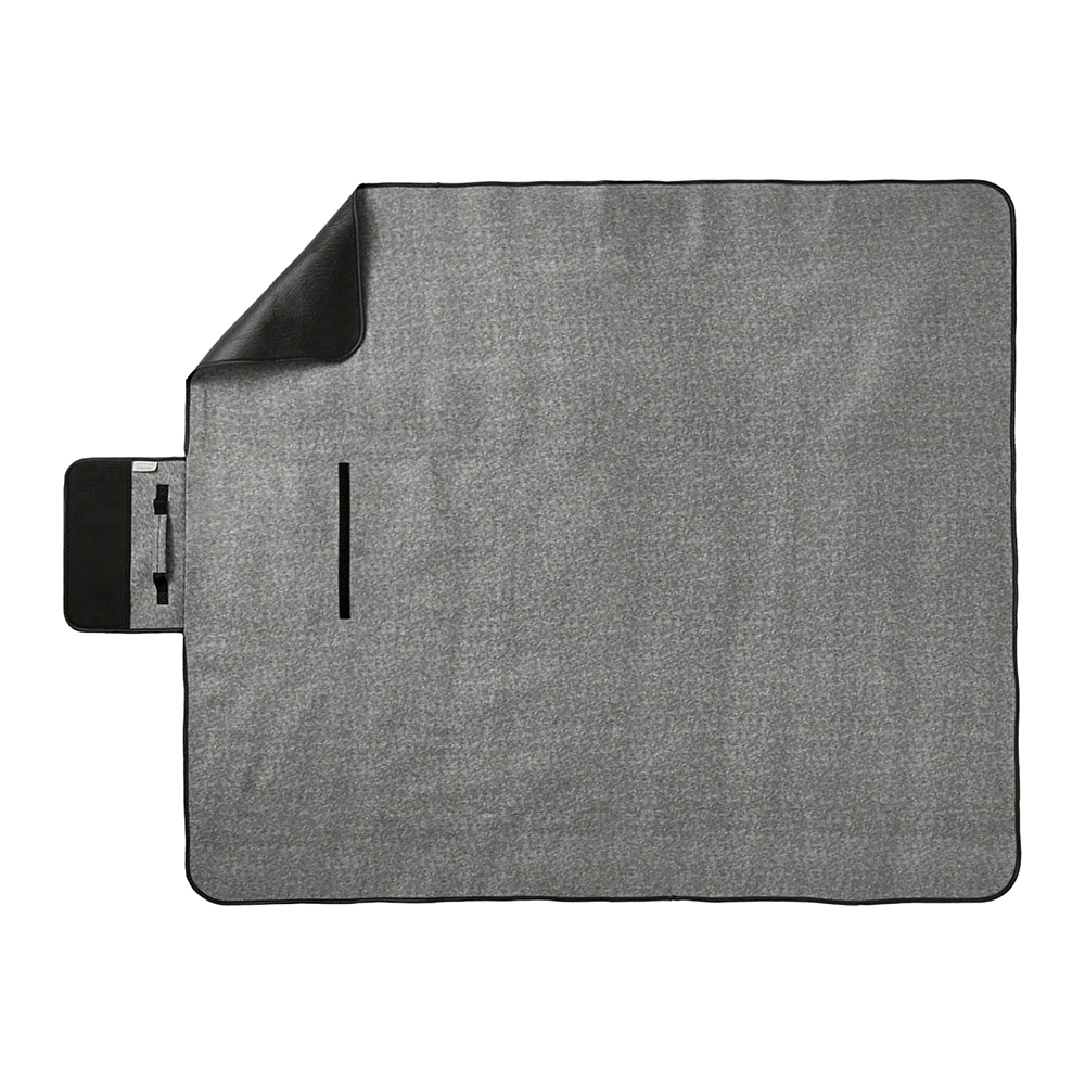 Field & Co. Recycled PET Oversized Picnic Rug