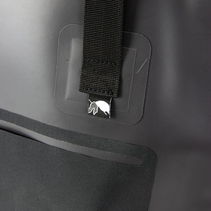 Frontier Bucket Bag