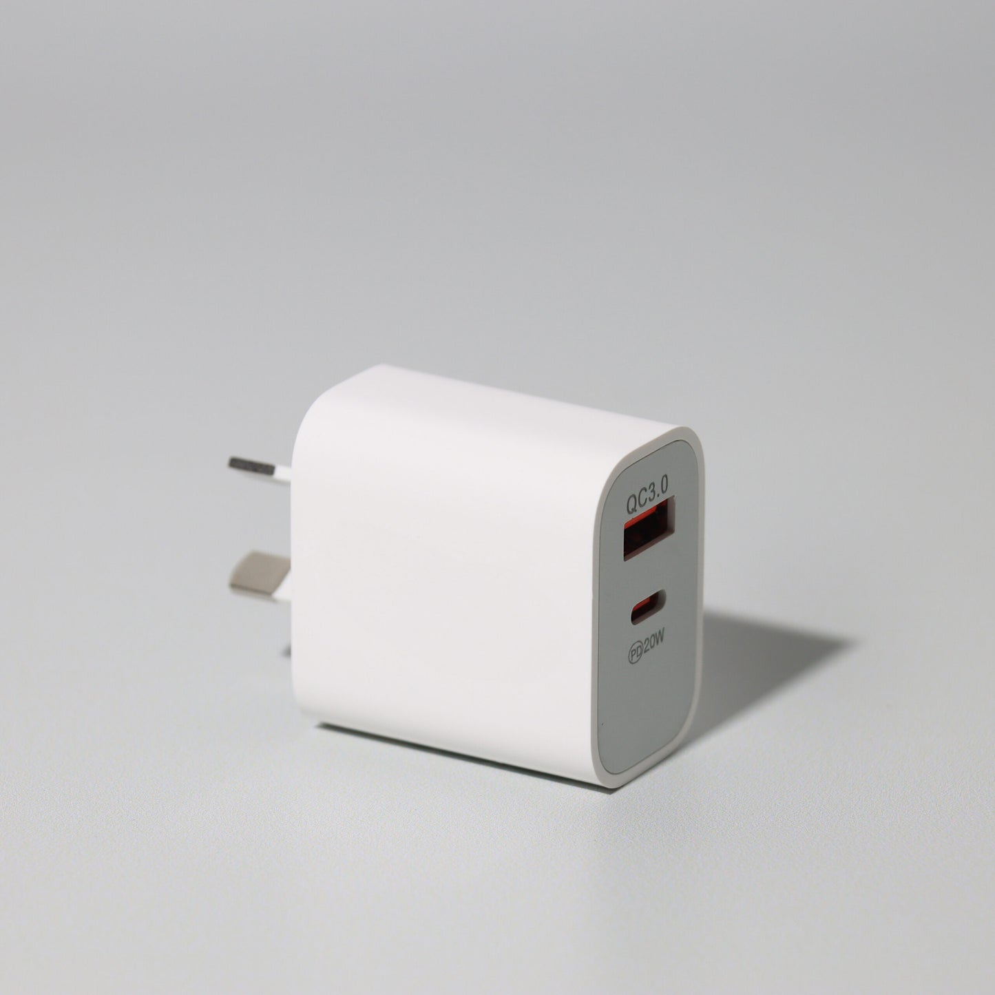 Tebogo 20W fast charge adapter